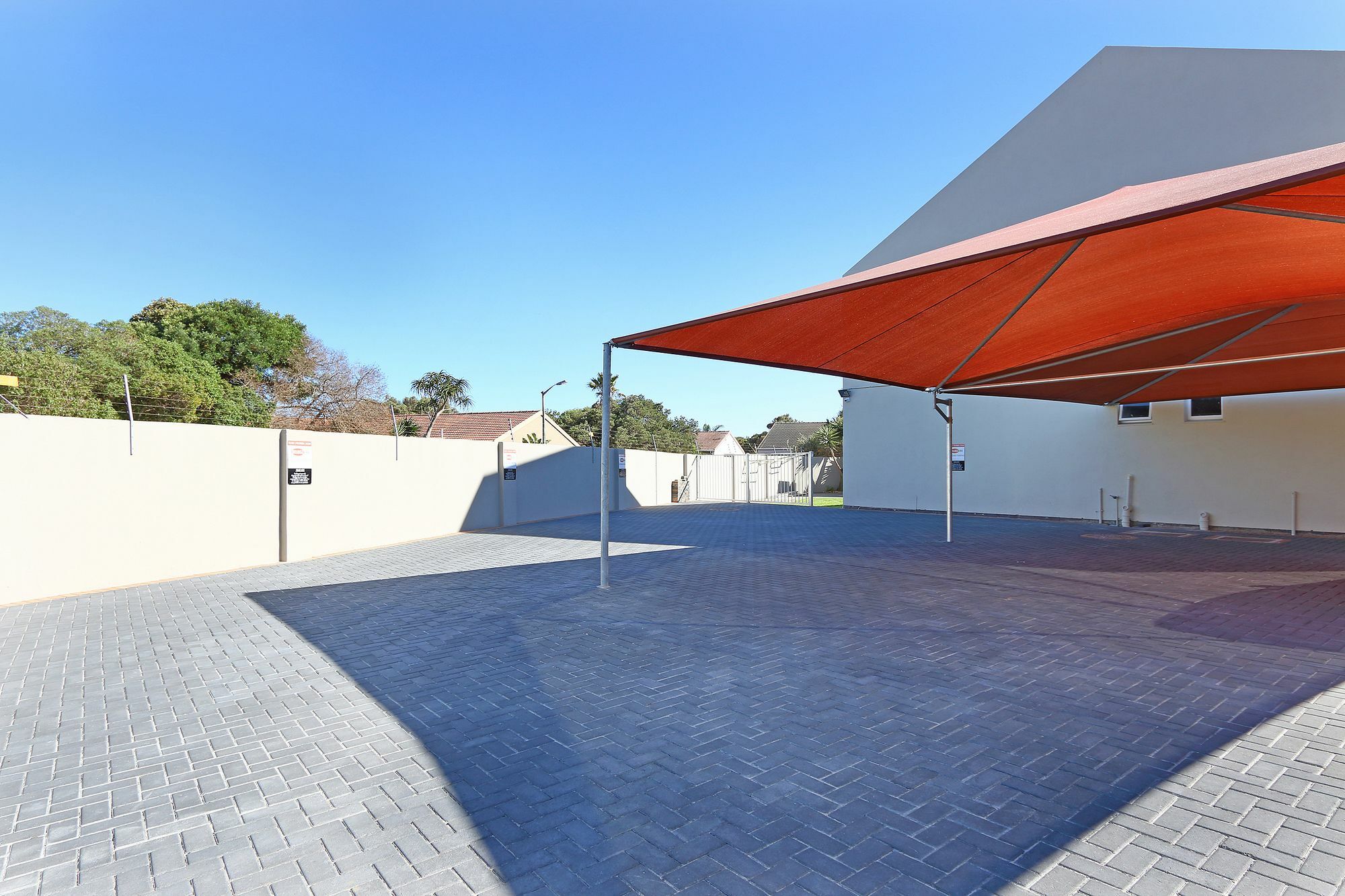 Orange Inn Melkbosstrand Bloubergstrand Exteriör bild